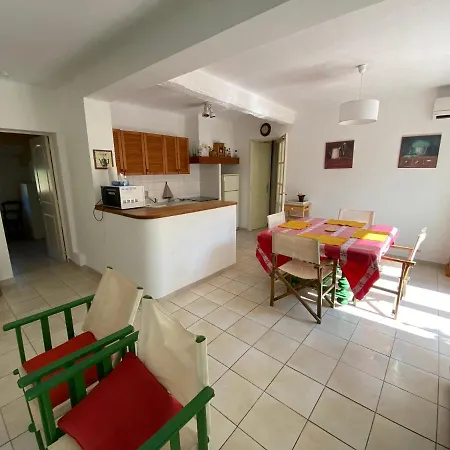Holiday home Maison Climatisee, 3 Chambres, 2 Etoiles, Tout Confort